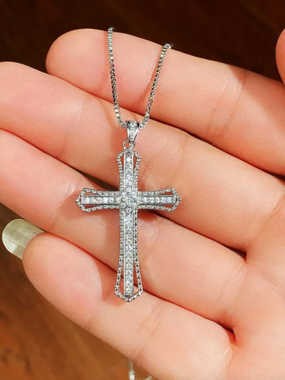 NEW 18K White Gold Diamond Cross Necklace Box Chain Cross Pendant Necklace - Picture 5 of 5